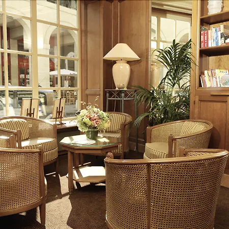 Clement 2* Paris