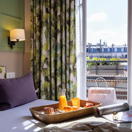 Clement Hotel