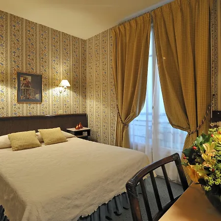 Clement 2* Paris