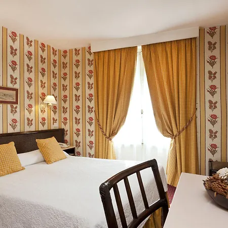 Hotel Clement