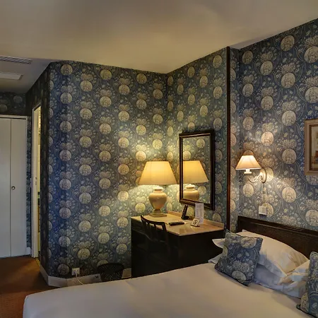 Clement Hotel