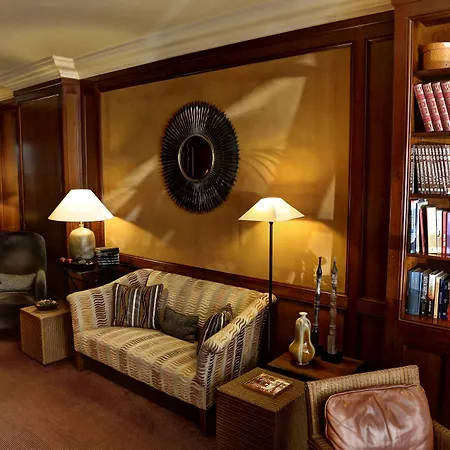 Hotel Clement 2*