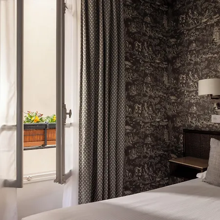 Clement Hotel
