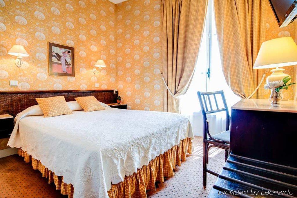 Hotel Clément 2*
