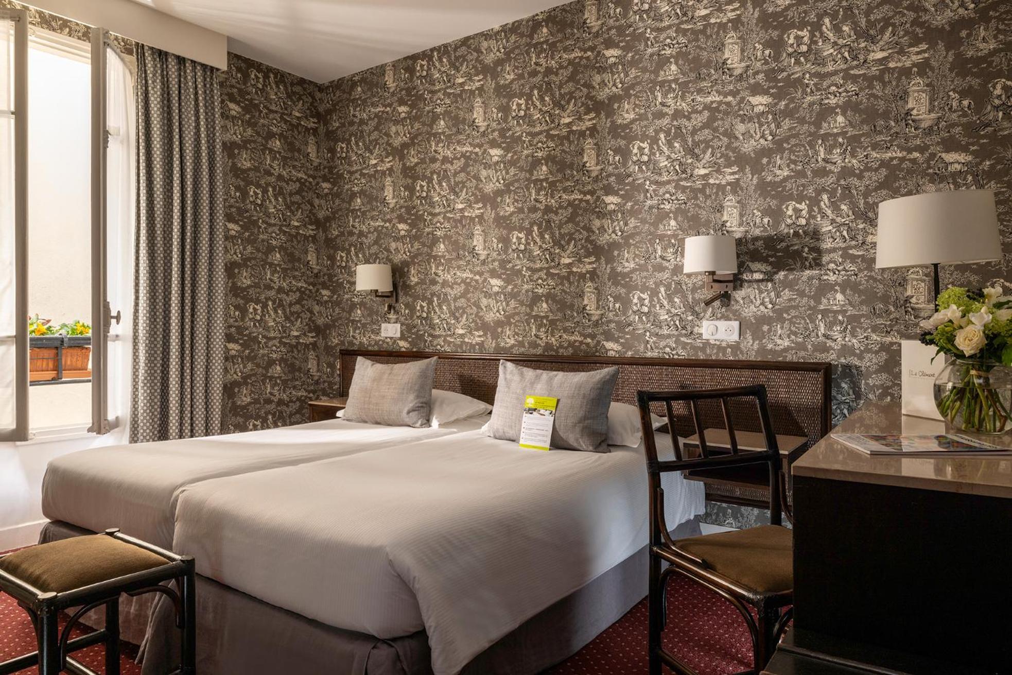 Clement Hotel